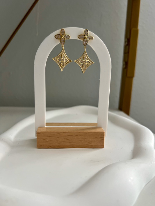 Caro Gold 1 Earrings