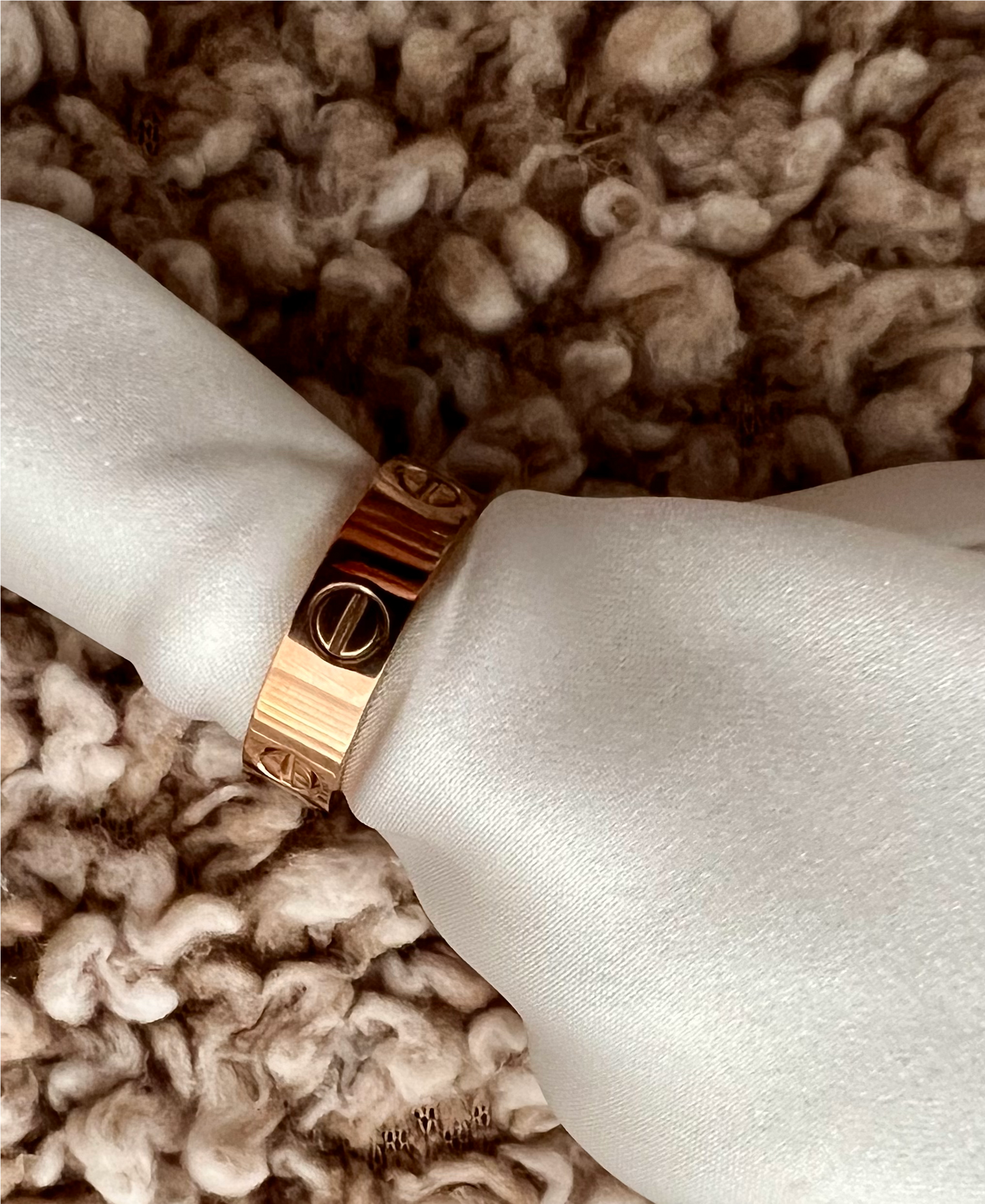 LOVE PLAIN RING