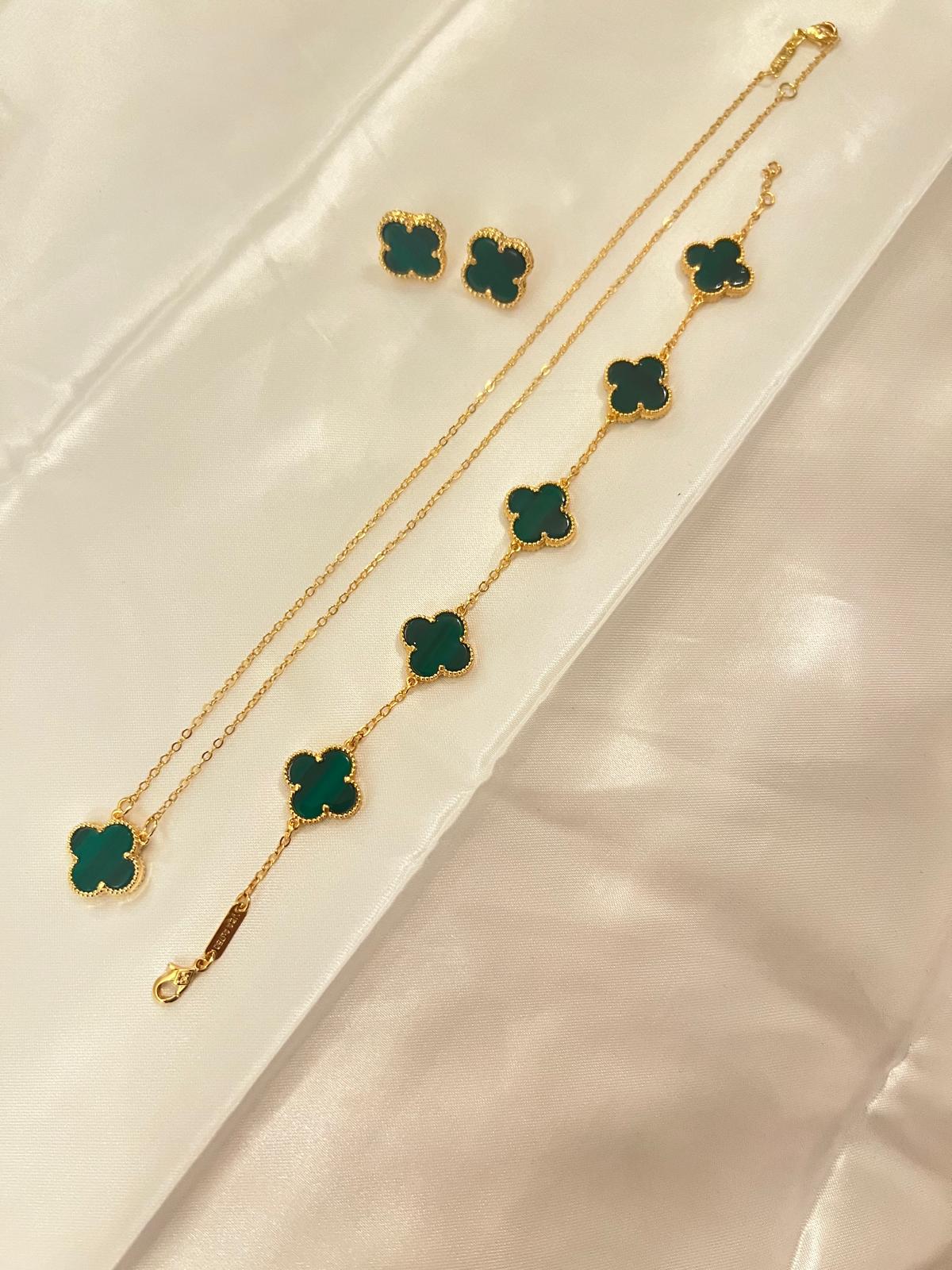 SET 3 GOLD PIECES CLOVER (BRACELET, NECKLAGE AND EARRING)