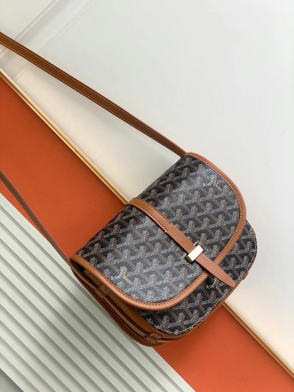 Purse crossbody