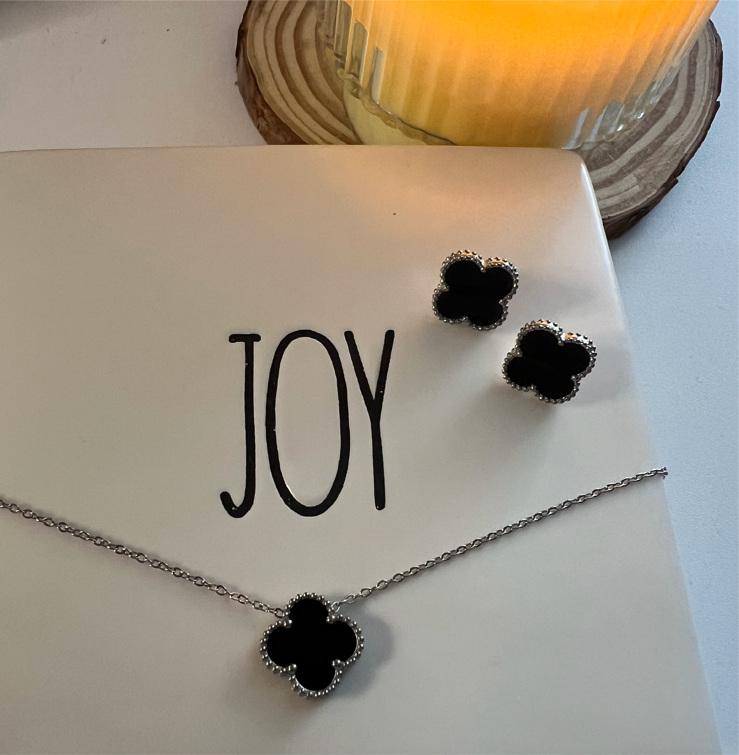 SET 2 PIECES SILVER CLOVER (NECKLAGE AND EARRING)