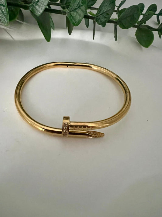 NAIL WITH STONE BRACELET GOLD