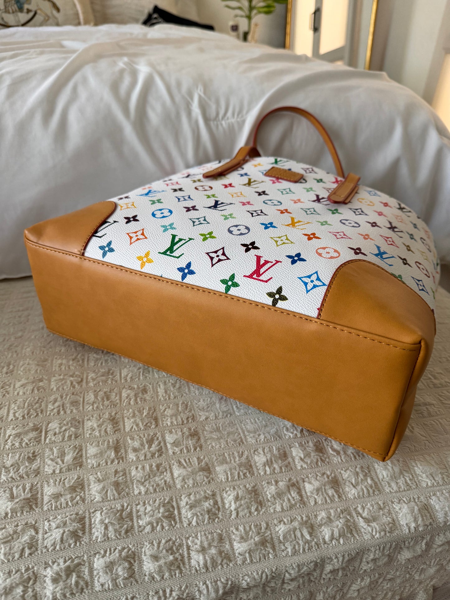 Purse multi colors white
