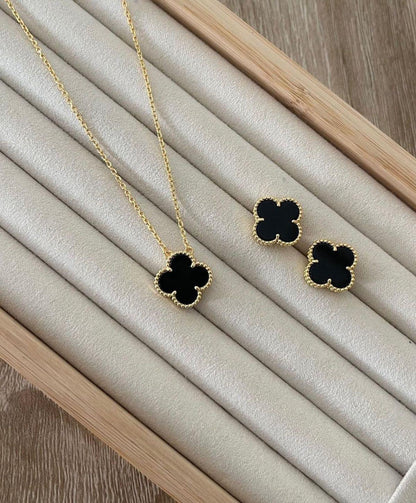 SET 2 GOLD PIECES CLOVER (NECKLAGE AND EARRING)