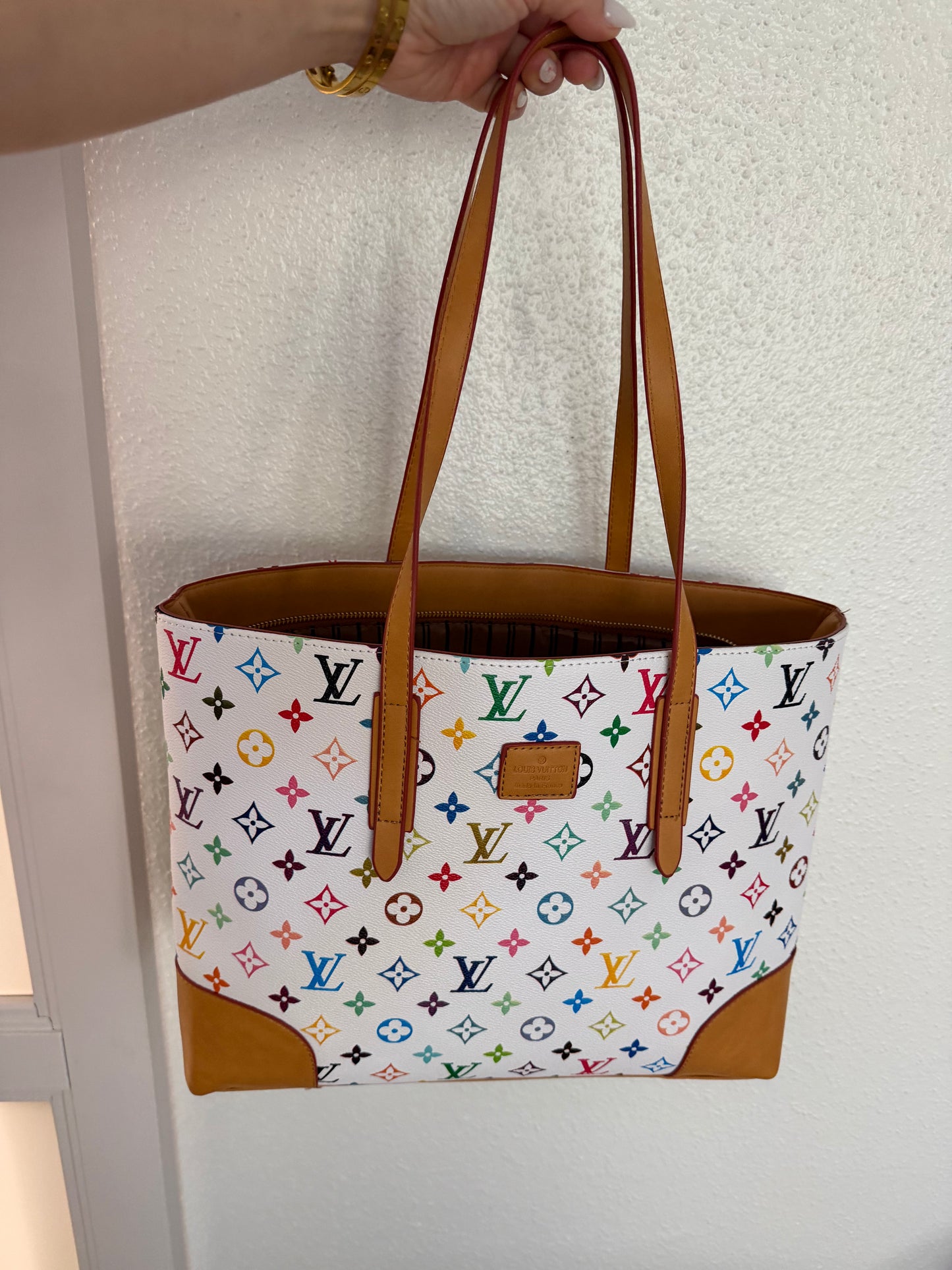 Purse multi colors white