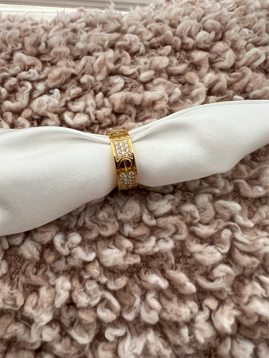 ALL DIAMOND GOLD  RING