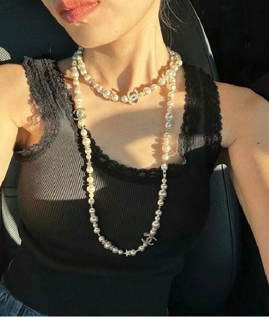 Carolina Pearl Long Necklace