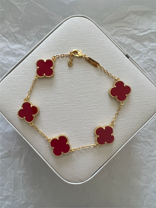RED WITH STONE CLOVER BRACELET