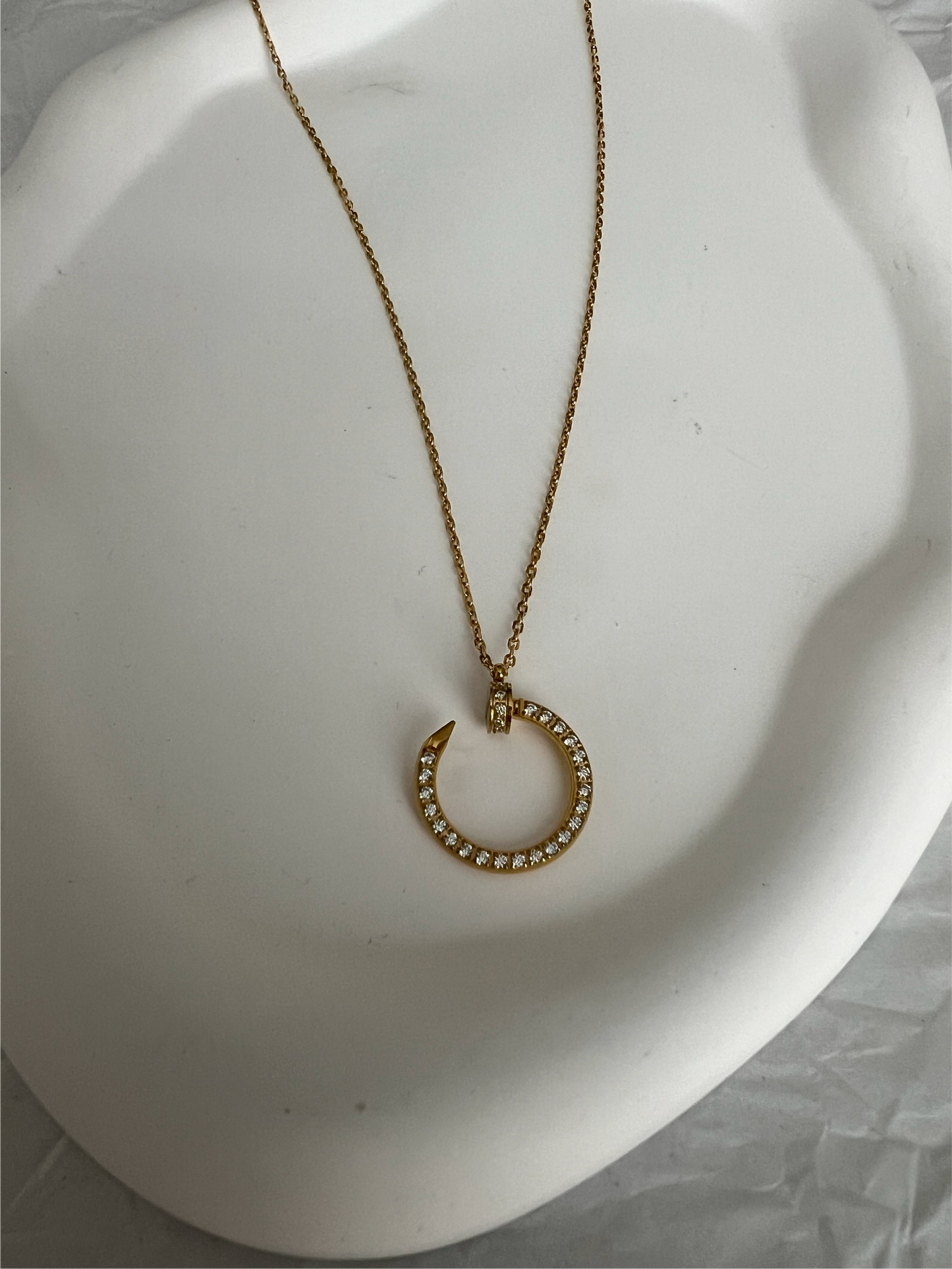 Reversible Nail Necklage