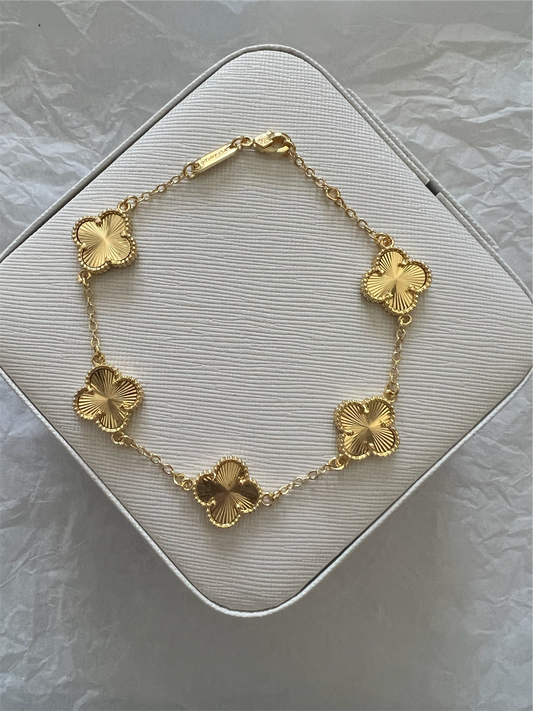 All Gold Clover Bracelet