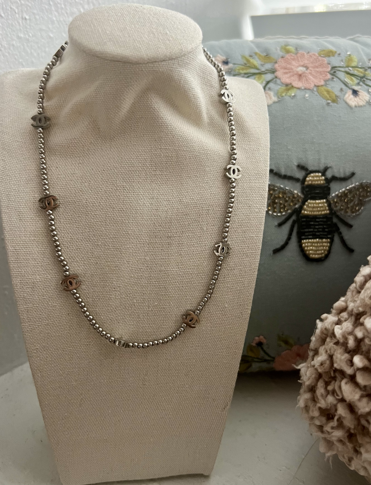 Cocos Silver Necklace