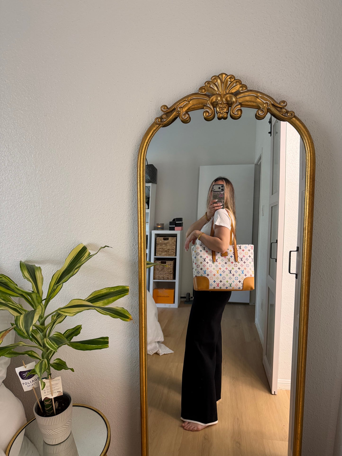 Purse multi colors white