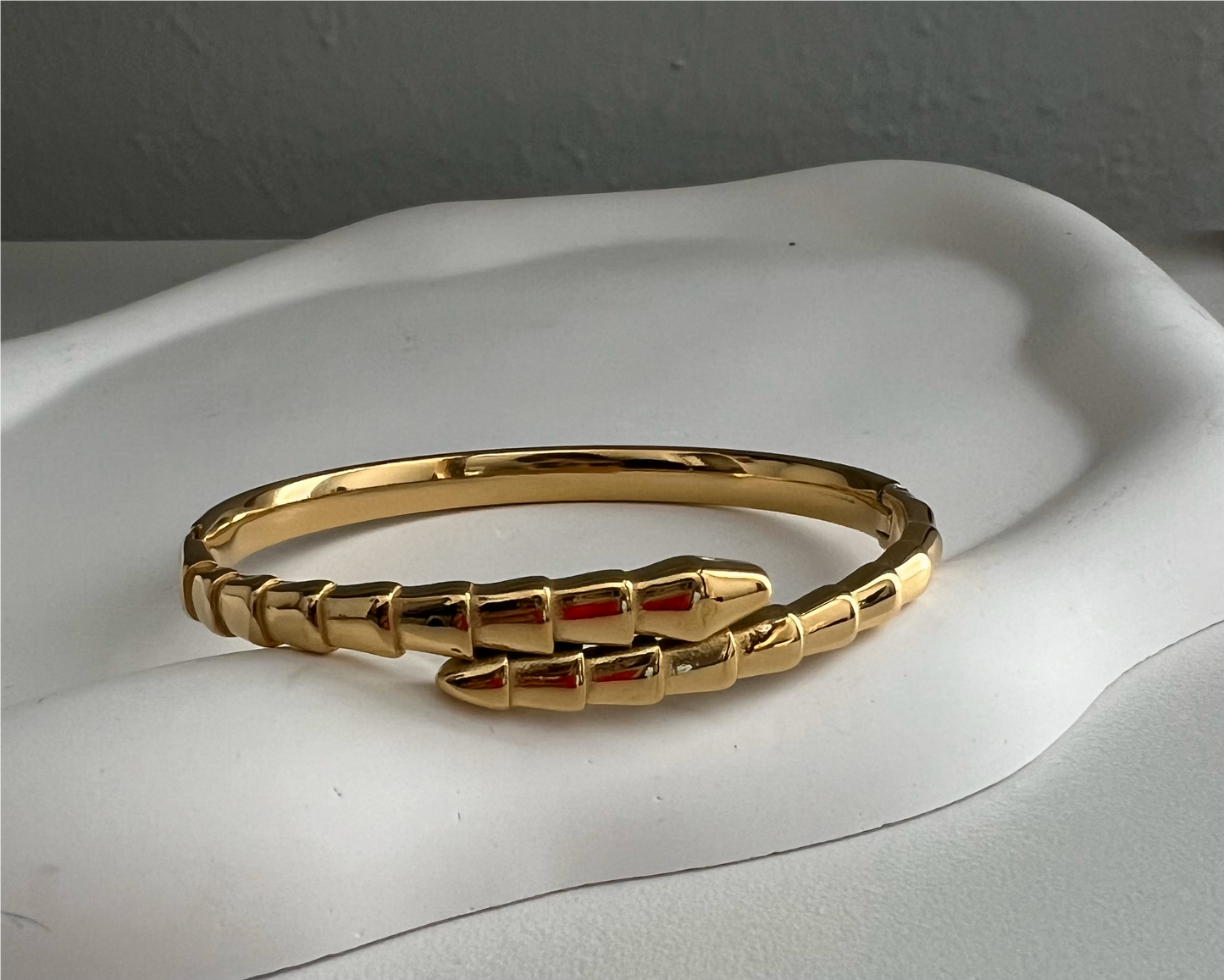 SERPENTIN PLAIN BRACELET