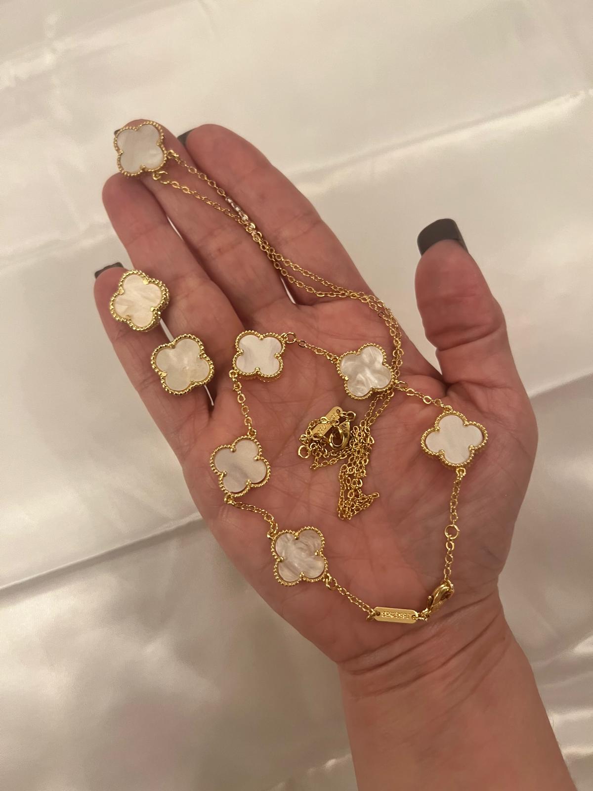 SET 3 GOLD PIECES CLOVER (BRACELET, NECKLAGE AND EARRING)